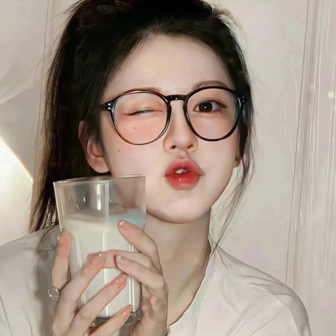 莉莉小姐的超完美日记 海报