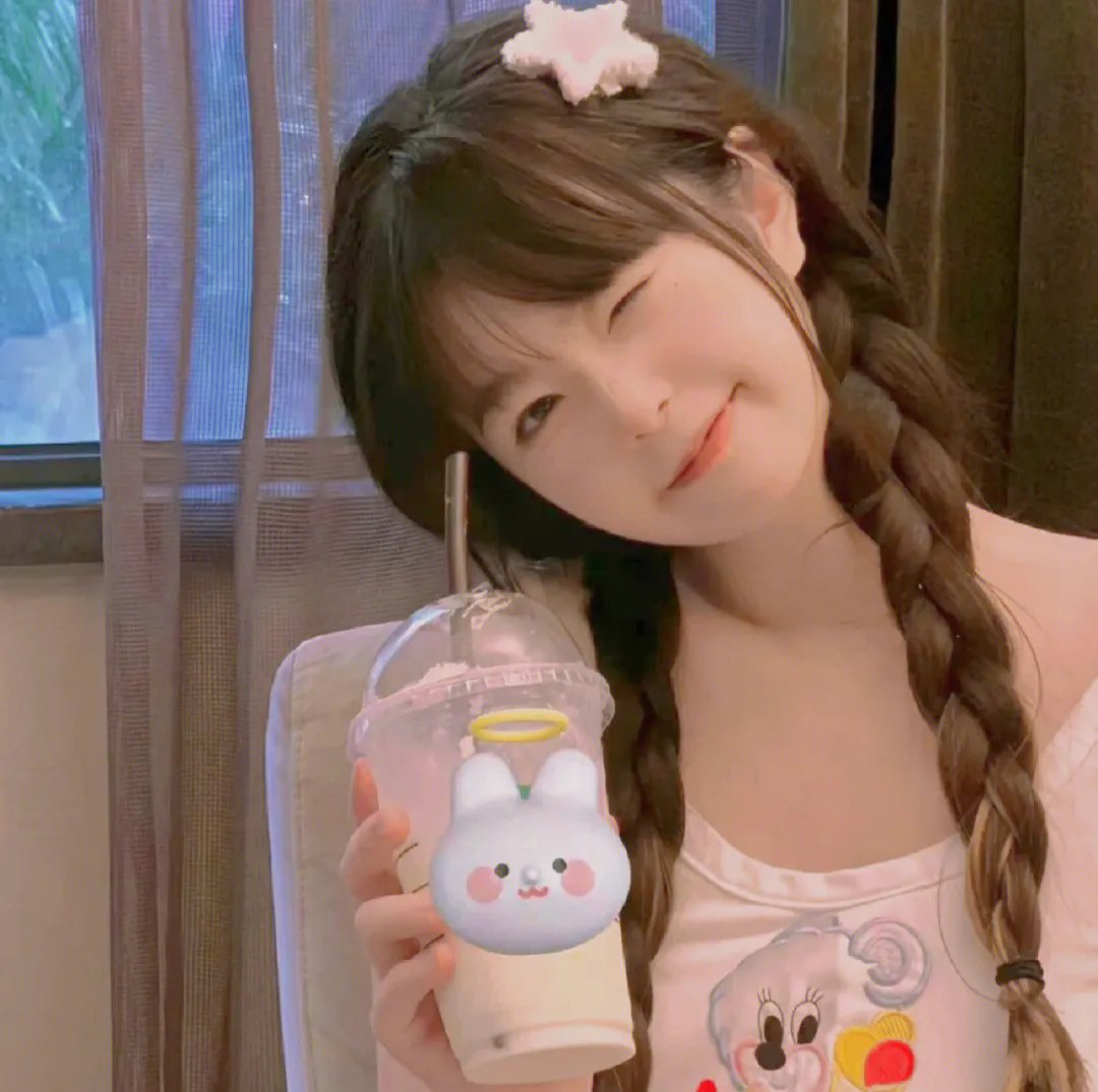 灵数23 海报